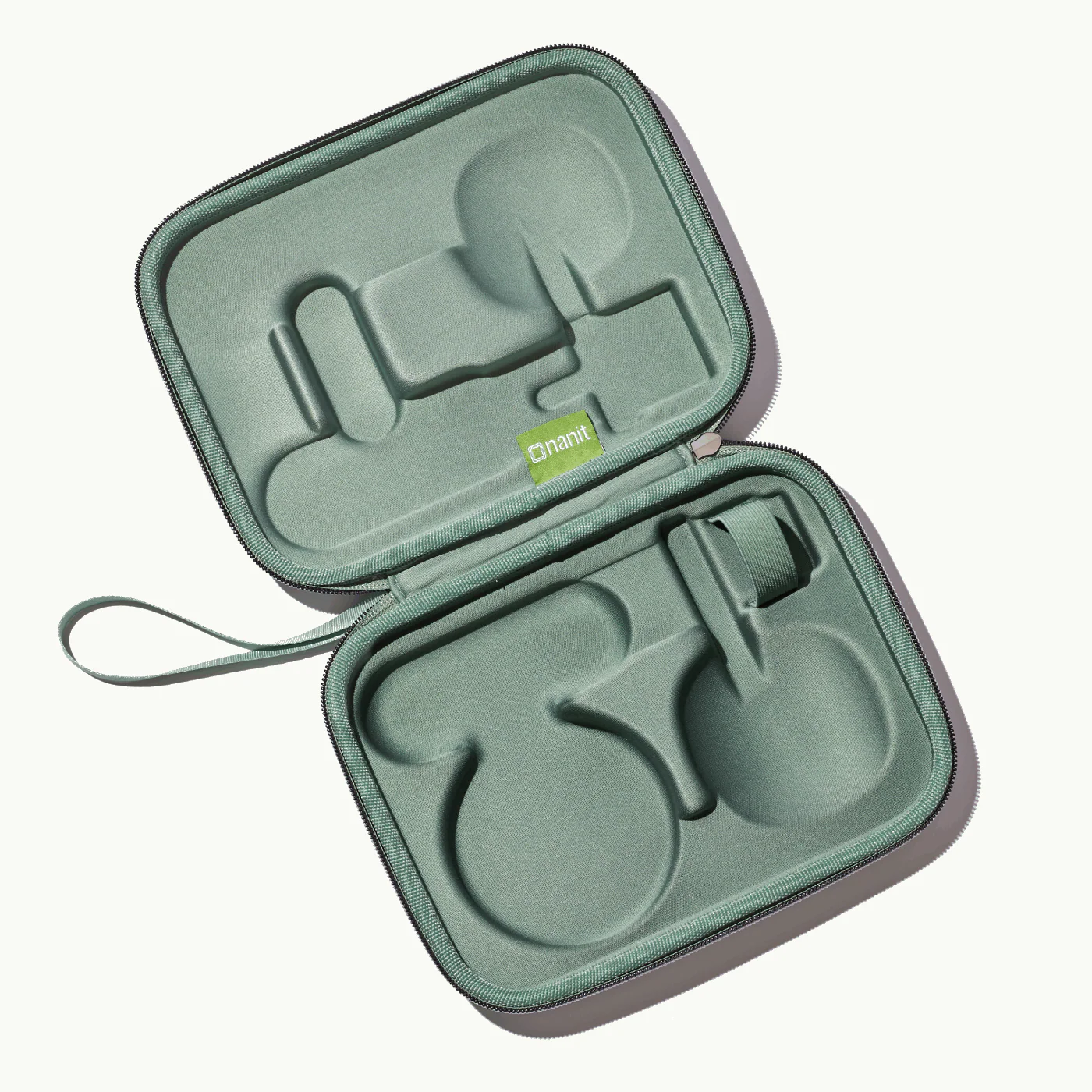 Travel Case - Image 17